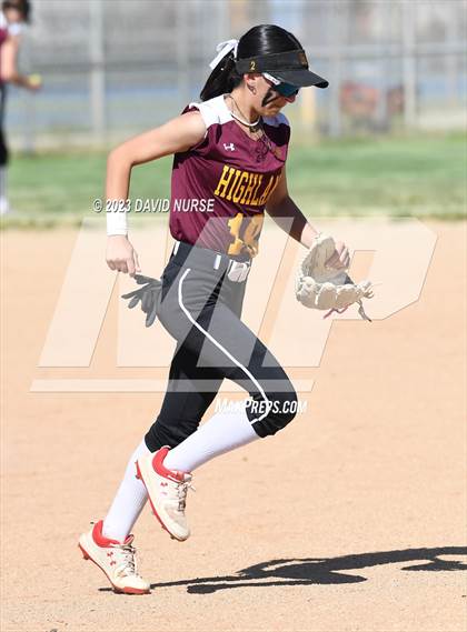 Thumbnail 1 in Highland @ Quartz Hill photogallery.