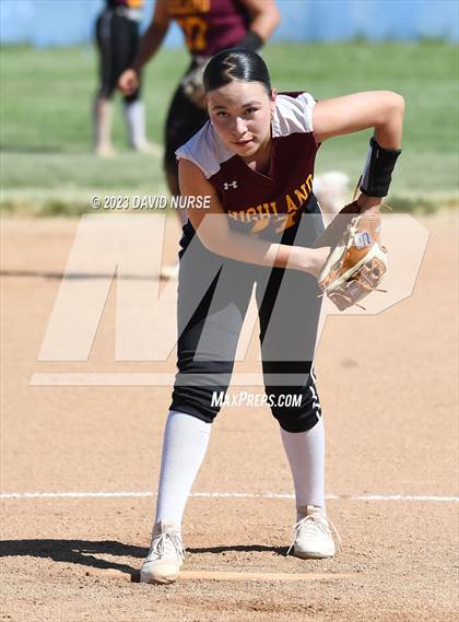 Thumbnail 3 in Highland @ Quartz Hill photogallery.