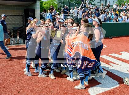 Thumbnail 2 in Oceanside vs. Massapequa (Sect VIII AAA Final Game 2) photogallery.