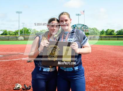 Thumbnail 1 in Oceanside vs. Massapequa (Sect VIII AAA Final Game 2) photogallery.