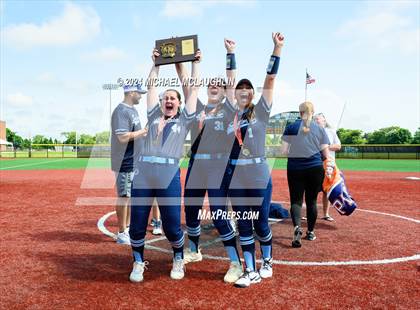Thumbnail 2 in Oceanside vs. Massapequa (Sect VIII AAA Final Game 2) photogallery.