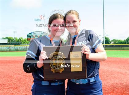 Thumbnail 2 in Oceanside vs. Massapequa (Sect VIII AAA Final Game 2) photogallery.