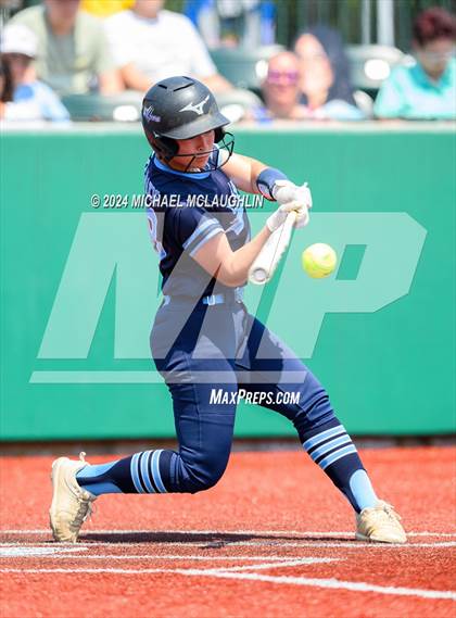 Thumbnail 3 in Oceanside vs. Massapequa (Sect VIII AAA Final Game 2) photogallery.