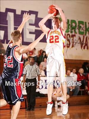 Thumbnail 3 in Las Plumas vs. Chico (Oroville Tournament) photogallery.