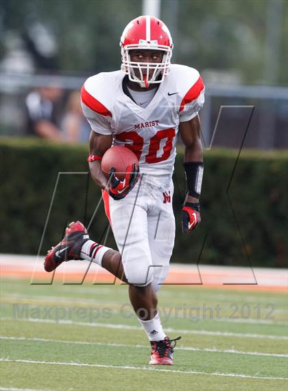 Thumbnail 2 in Marist @ Brother Rice photogallery.