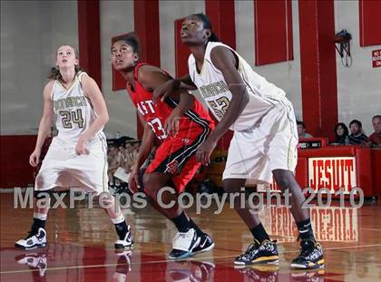 Thumbnail 3 in Denver East vs. Monarch photogallery.
