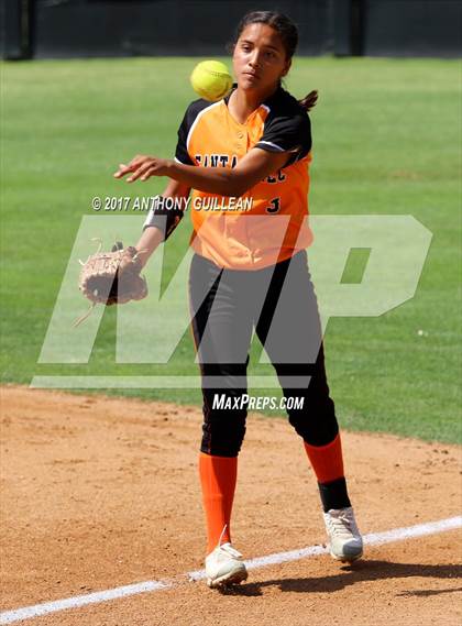 Thumbnail 3 in Santa Ynez vs Village Christian (CIF SS Division 7 Final) photogallery.