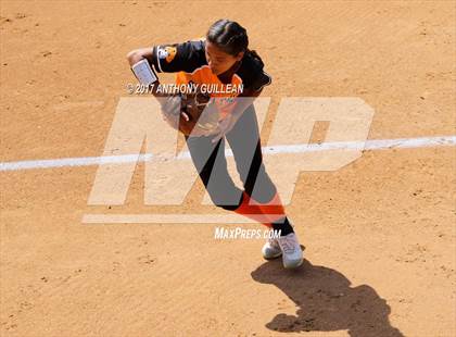 Thumbnail 3 in Santa Ynez vs Village Christian (CIF SS Division 7 Final) photogallery.