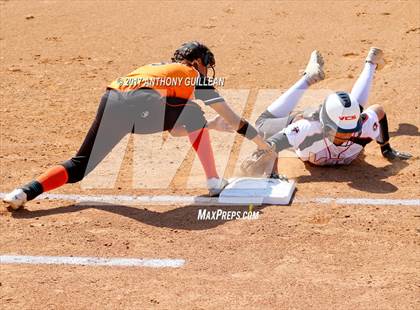 Thumbnail 3 in Santa Ynez vs Village Christian (CIF SS Division 7 Final) photogallery.