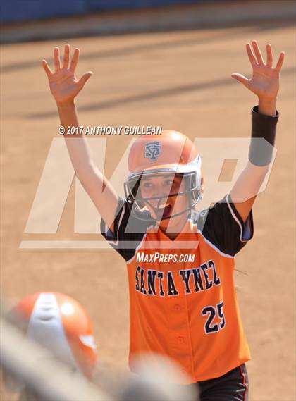 Thumbnail 2 in Santa Ynez vs Village Christian (CIF SS Division 7 Final) photogallery.