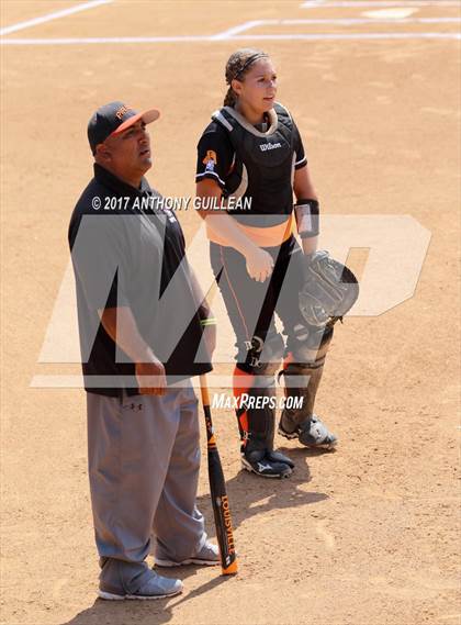 Thumbnail 1 in Santa Ynez vs Village Christian (CIF SS Division 7 Final) photogallery.