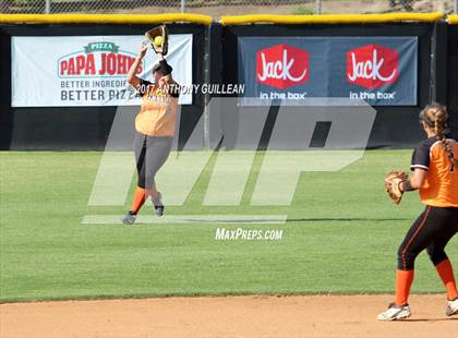 Thumbnail 1 in Santa Ynez vs Village Christian (CIF SS Division 7 Final) photogallery.