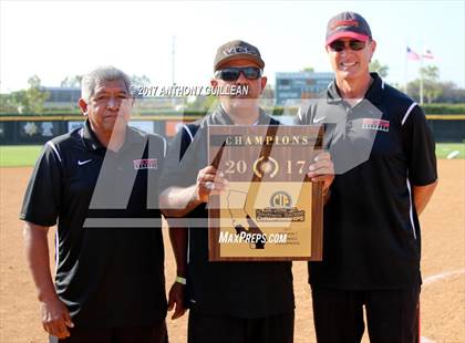 Thumbnail 1 in Santa Ynez vs Village Christian (CIF SS Division 7 Final) photogallery.