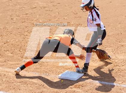 Thumbnail 2 in Santa Ynez vs Village Christian (CIF SS Division 7 Final) photogallery.