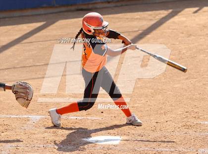 Thumbnail 1 in Santa Ynez vs Village Christian (CIF SS Division 7 Final) photogallery.