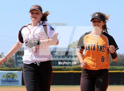 Thumbnail 3 in Santa Ynez vs Village Christian (CIF SS Division 7 Final) photogallery.