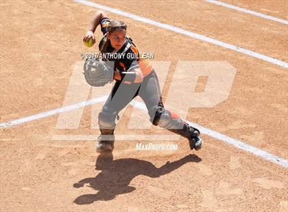 Thumbnail 2 in Santa Ynez vs Village Christian (CIF SS Division 7 Final) photogallery.
