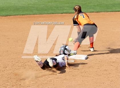 Thumbnail 1 in Santa Ynez vs Village Christian (CIF SS Division 7 Final) photogallery.