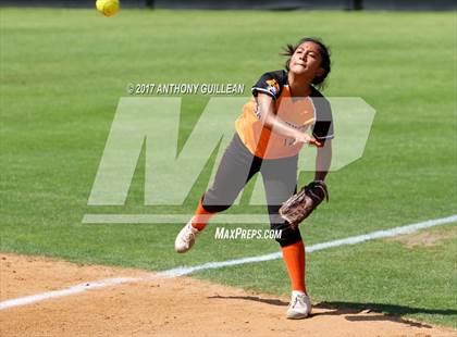 Thumbnail 2 in Santa Ynez vs Village Christian (CIF SS Division 7 Final) photogallery.