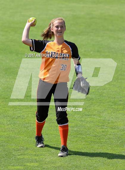Thumbnail 1 in Santa Ynez vs Village Christian (CIF SS Division 7 Final) photogallery.