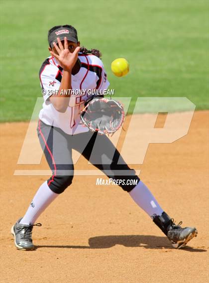 Thumbnail 1 in Santa Ynez vs Village Christian (CIF SS Division 7 Final) photogallery.