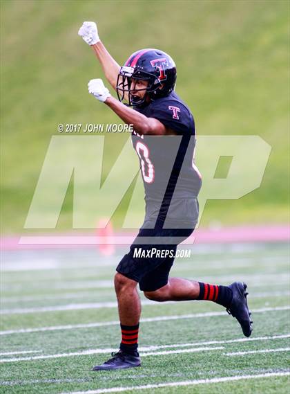 Thumbnail 1 in MacArthur @ Tascosa photogallery.