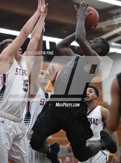 Thumbnail 1 in Archbishop Stepinac vs. Piedmont Classical (Torrey Pines Holiday Classic) photogallery.
