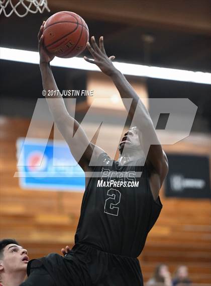 Thumbnail 1 in Archbishop Stepinac vs. Piedmont Classical (Torrey Pines Holiday Classic) photogallery.