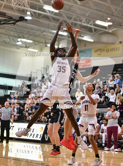Thumbnail 3 in Sherman vs Vandegrift (620 Shootout) photogallery.