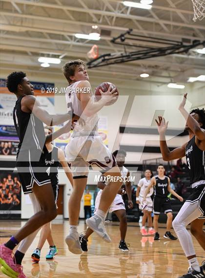 Thumbnail 3 in Sherman vs Vandegrift (620 Shootout) photogallery.