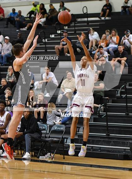 Thumbnail 1 in Sherman vs Vandegrift (620 Shootout) photogallery.