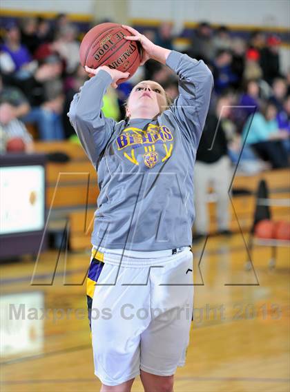 Thumbnail 2 in Clayton vs. Cameron photogallery.
