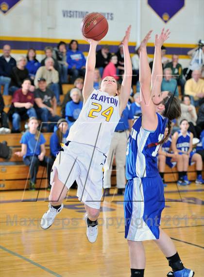 Thumbnail 3 in Clayton vs. Cameron photogallery.