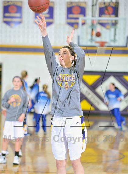 Thumbnail 3 in Clayton vs. Cameron photogallery.