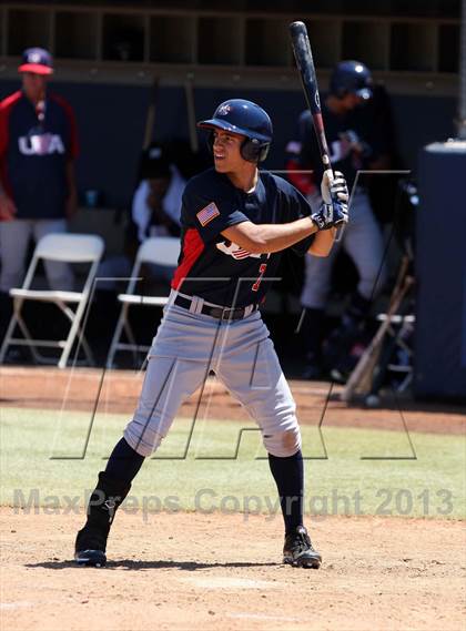 Thumbnail 1 in Team USA 18U photogallery.