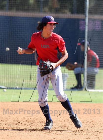 Thumbnail 2 in Team USA 18U photogallery.