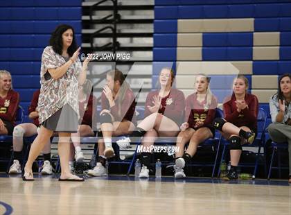 Thumbnail 1 in Bledsoe County vs Van Buren County photogallery.