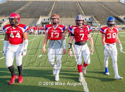 Thumbnail 3 in 2016 North Texas All-Star Football Classic photogallery.
