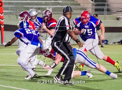 Thumbnail 1 in 2016 North Texas All-Star Football Classic photogallery.