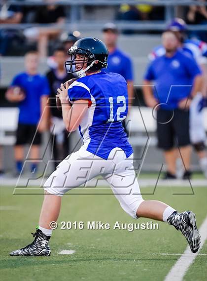 Thumbnail 3 in 2016 North Texas All-Star Football Classic photogallery.