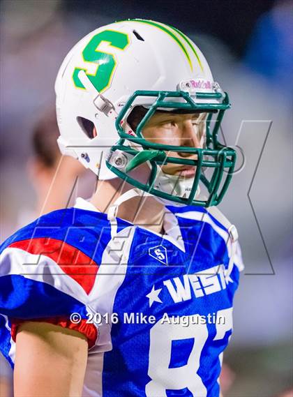 Thumbnail 2 in 2016 North Texas All-Star Football Classic photogallery.