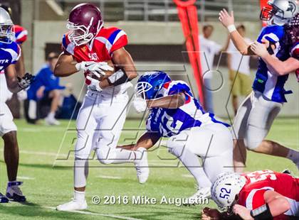 Thumbnail 3 in 2016 North Texas All-Star Football Classic photogallery.