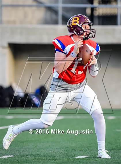 Thumbnail 2 in 2016 North Texas All-Star Football Classic photogallery.