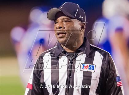 Thumbnail 3 in 2016 North Texas All-Star Football Classic photogallery.
