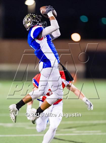 Thumbnail 3 in 2016 North Texas All-Star Football Classic photogallery.