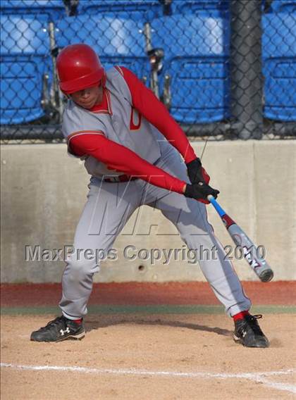 Thumbnail 2 in Corning vs. Chico (Shasta Lake Tournament) photogallery.