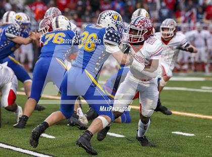 Thumbnail 3 in Bellport vs West Islip (Conference II Championship) photogallery.