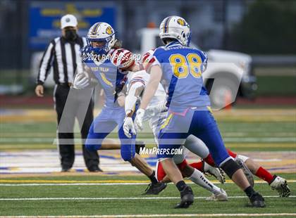Thumbnail 3 in Bellport vs West Islip (Conference II Championship) photogallery.