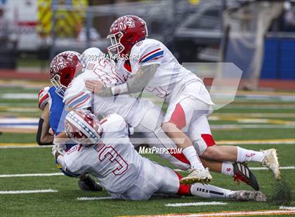 Thumbnail 3 in Bellport vs West Islip (Conference II Championship) photogallery.