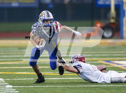 Thumbnail 2 in Bellport vs West Islip (Conference II Championship) photogallery.
